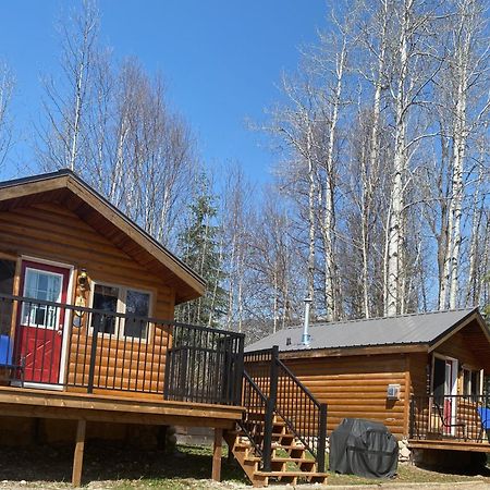 Rocky Mountain Cabins And Home Golden Luaran gambar