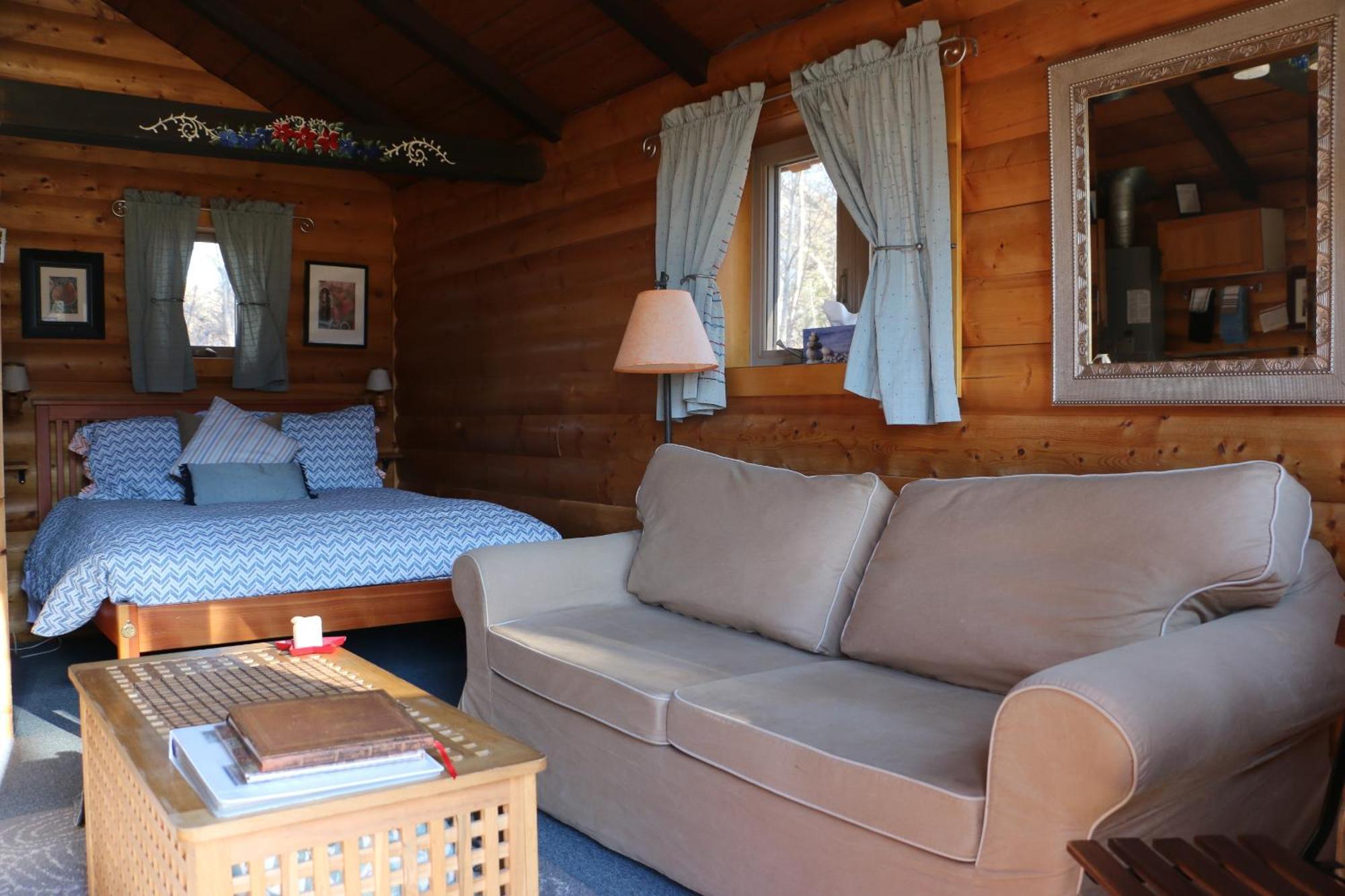 Rocky Mountain Cabins And Home Golden Luaran gambar