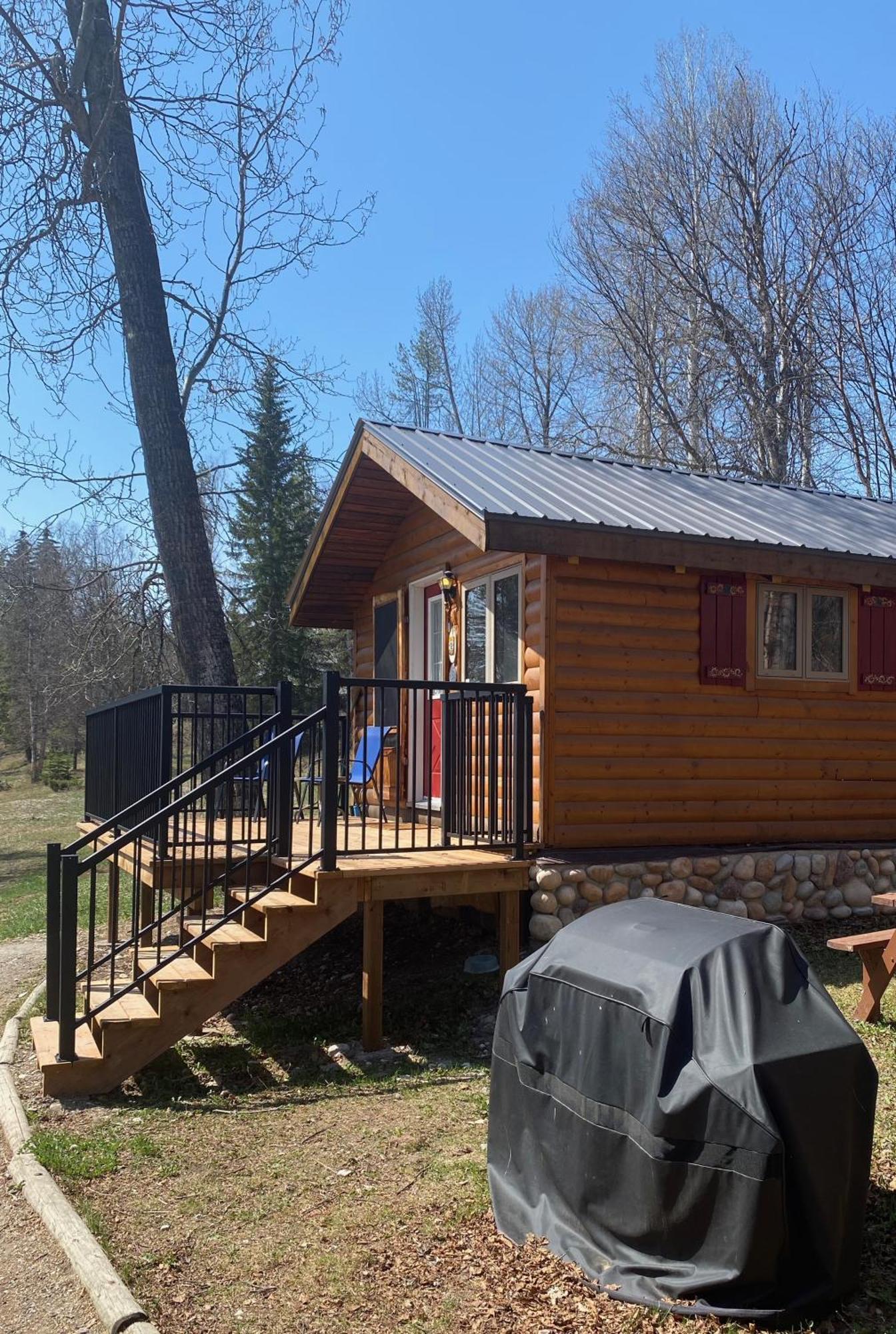 Rocky Mountain Cabins And Home Golden Luaran gambar